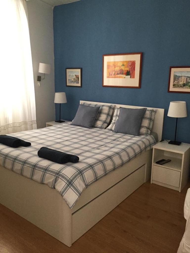 Holiday Home Isabella Віс Екстер'єр фото