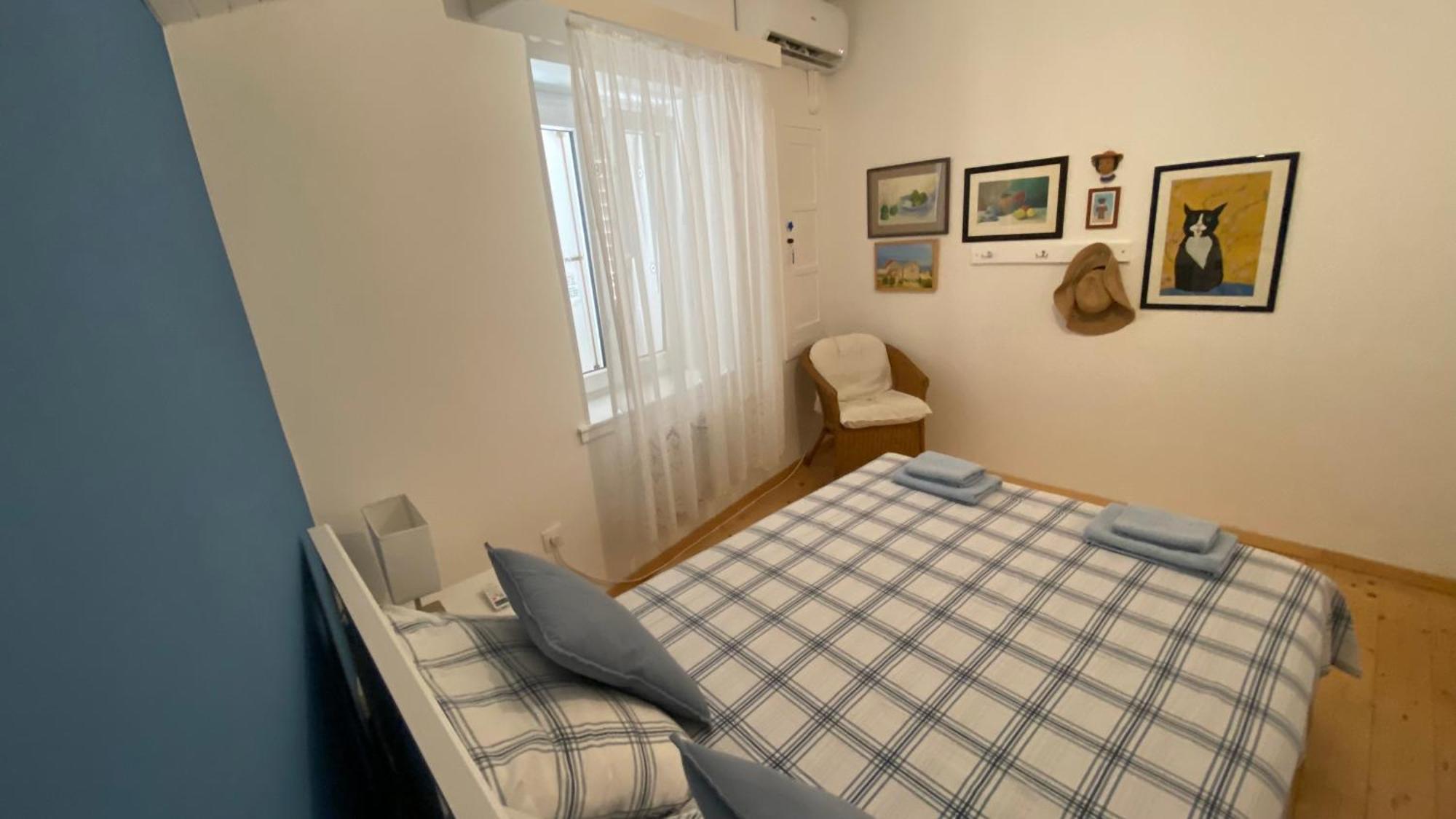 Holiday Home Isabella Віс Екстер'єр фото